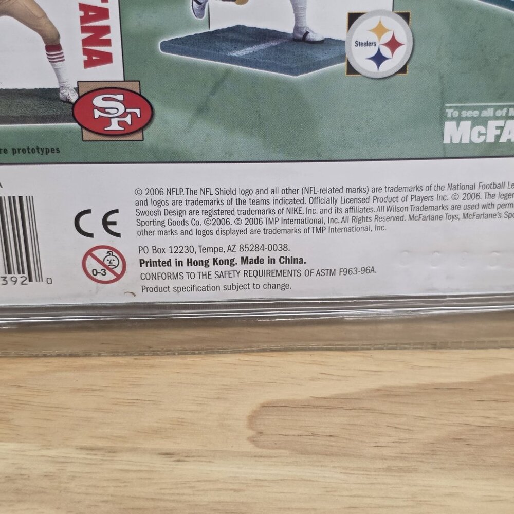 MCFARLANE NFL LEGENDS SERIES 2 49ERS HOF QB JOE MONTANA FIGURE SEALED - Picture 6 of 6